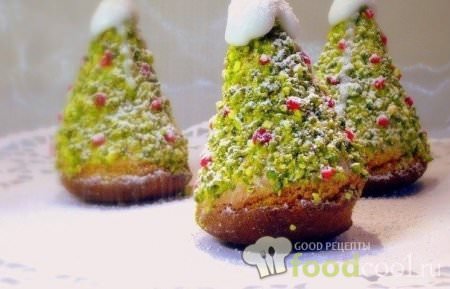Бисквитное пирожное "Рождественская елочка"